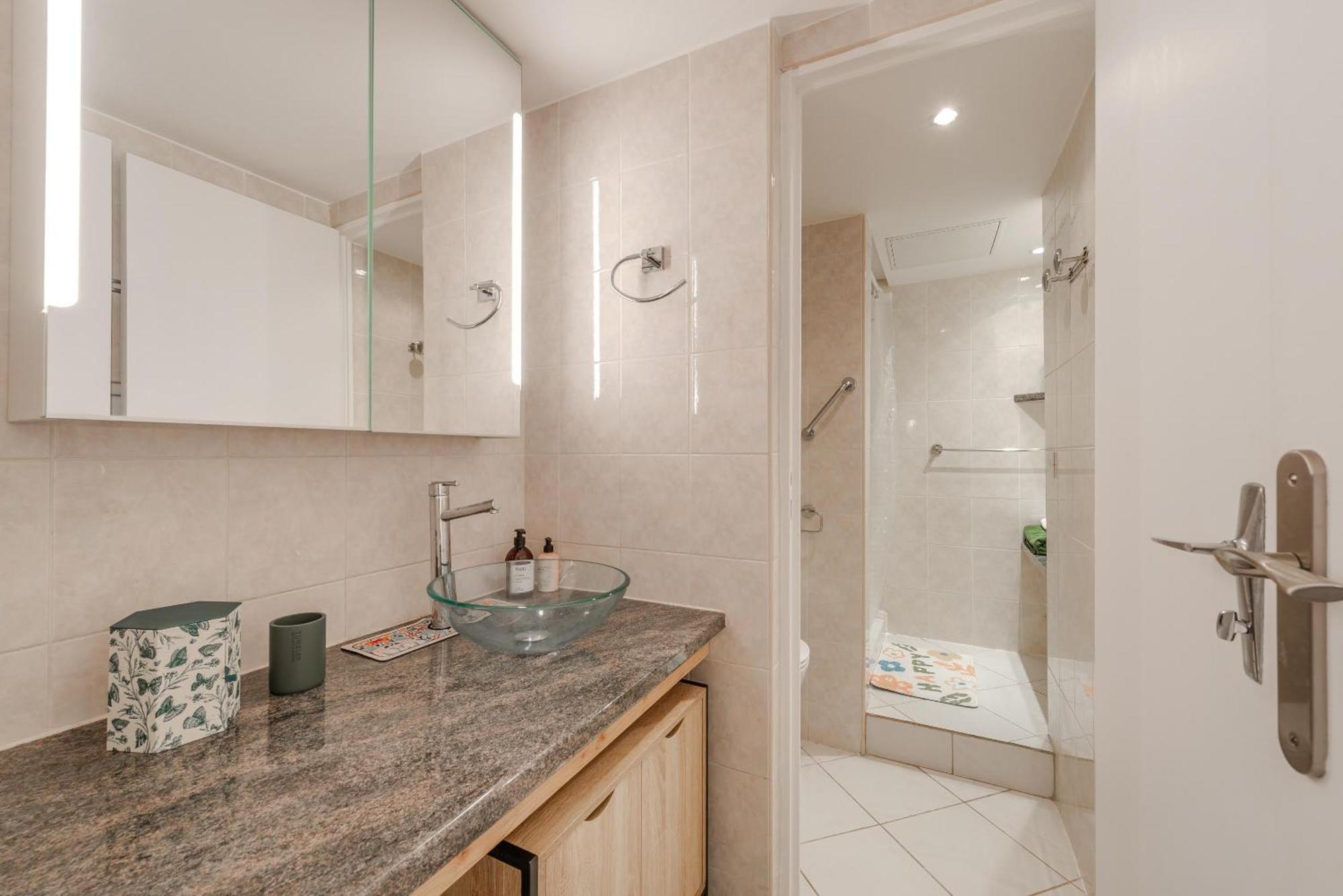 שסי L'Oasis - Disney 10Min - Paris - Vallee Village - Parking מראה חיצוני תמונה